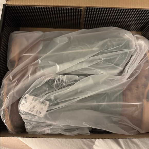 Macie Bean Ostrich Leather Boots in Brown and Teal new nwt - Picture 4 of 5